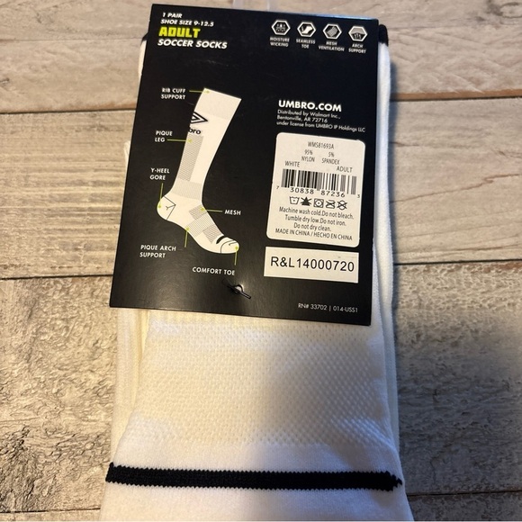 Umbro Adult Soccer Socks (Shoe Size 9-12.5) 1 Pair Wicking White NEW - Picture 10 of 11